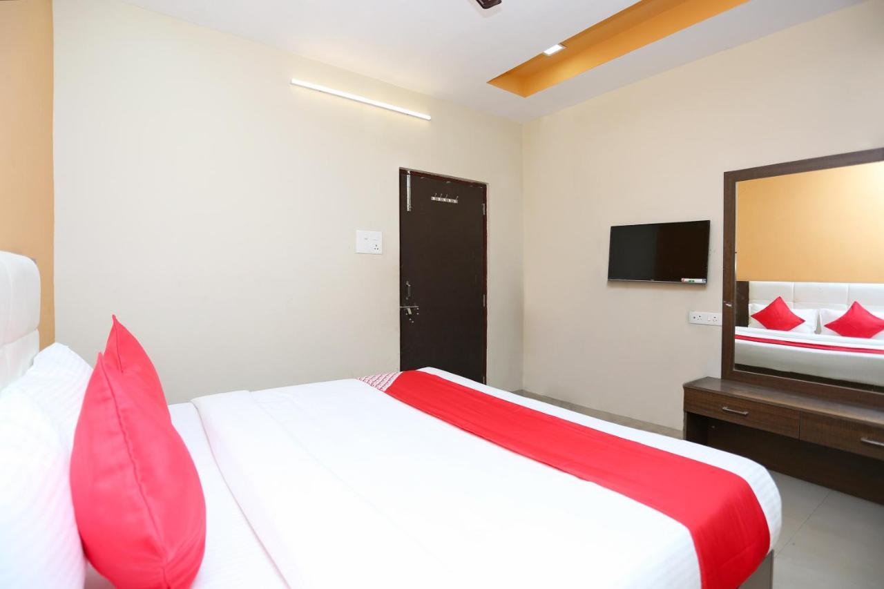 Hotel Oyo 14354 Amar Marriage Palace Dharmpura Zewnętrze zdjęcie