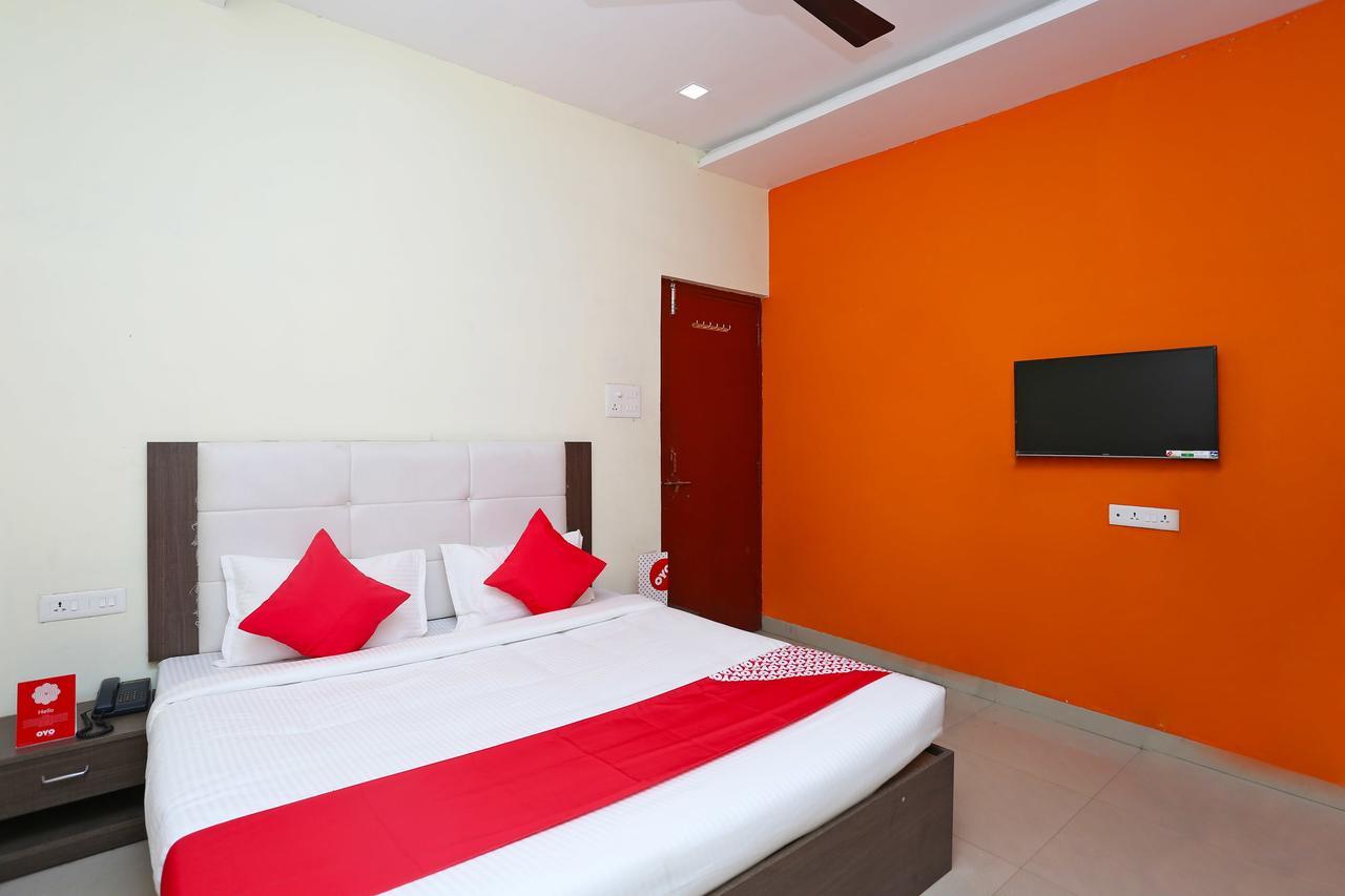 Hotel Oyo 14354 Amar Marriage Palace Dharmpura Zewnętrze zdjęcie
